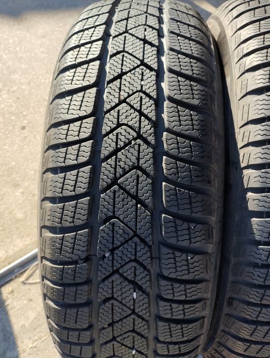 2 buc semi-noi 205 60 R17 93h Pirelli iarna m+s dot 2021
