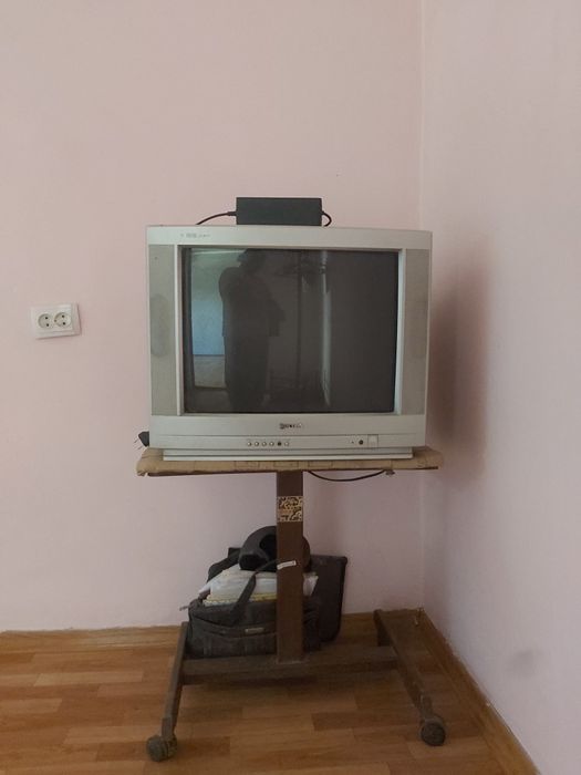 телевизор с гарантией