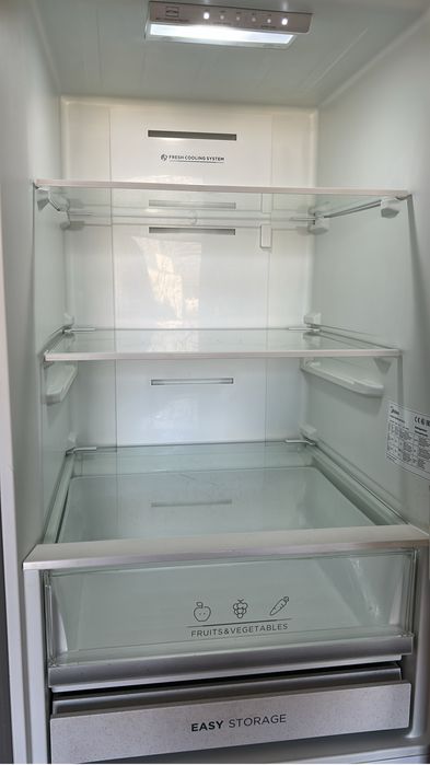 продам Холодильник Мидеа
