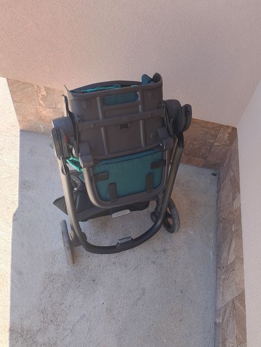 Продавам детска куличка