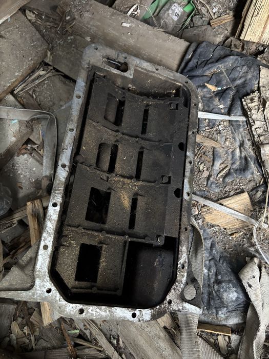 Продается поддон на бмв