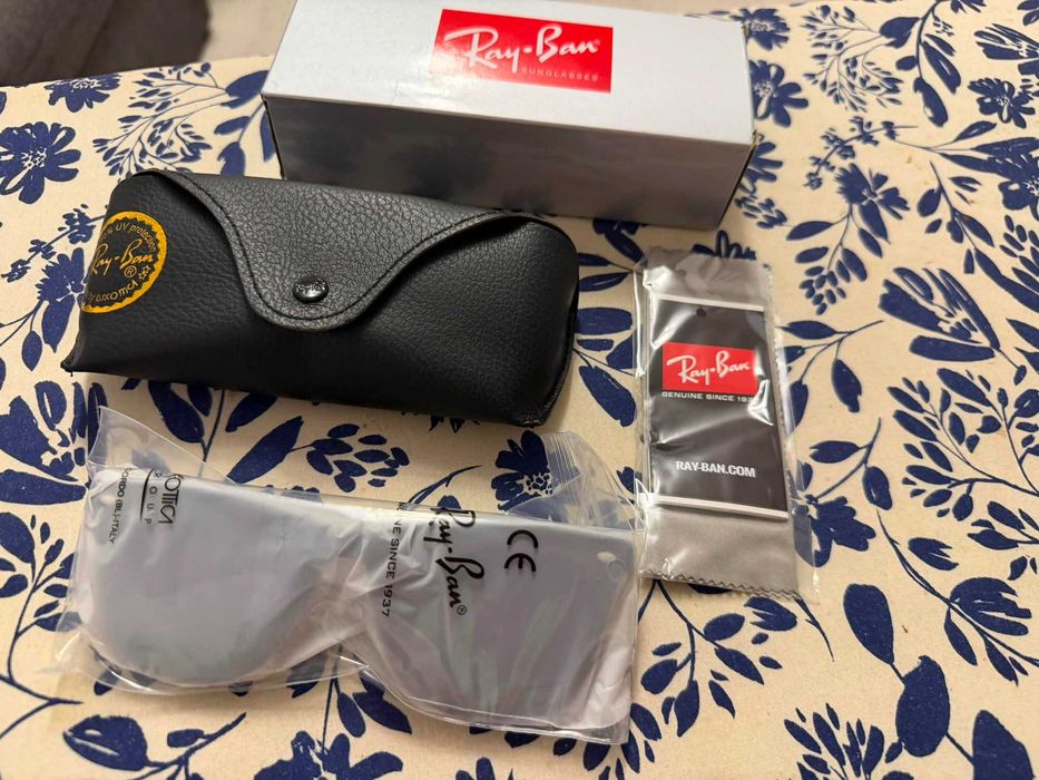 Ochelari de soare Ray-Ban RB4420 601/87