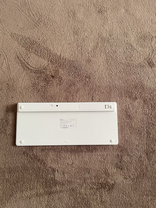 Безжична клавиатура