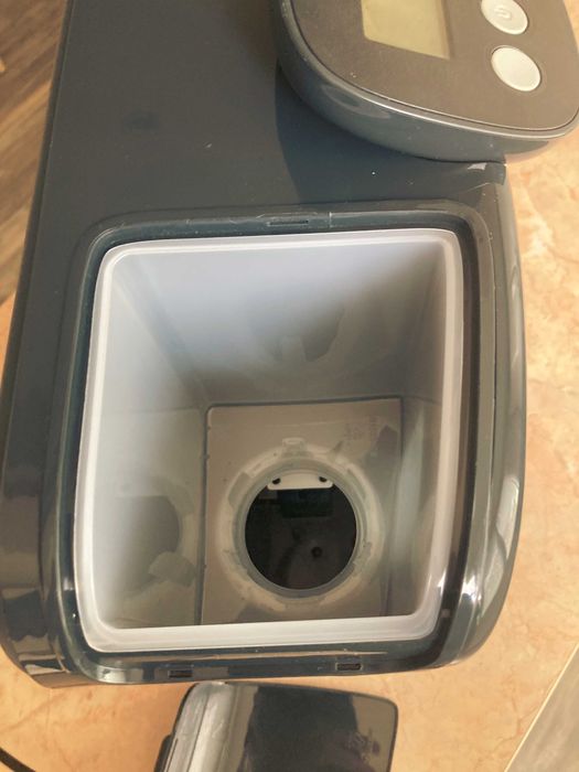 Електрически уред за приготвяне на адаптирано мляко Tommee Tippee
