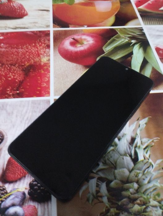 Продам Redmi 13C