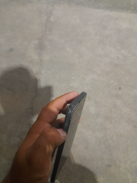 Redmi 8  64/8gb o'rtacha