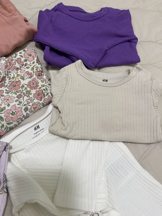 Бебешки дрехи за момиче от H&M