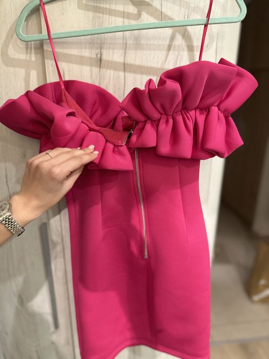 Чисто нова дамска рокля