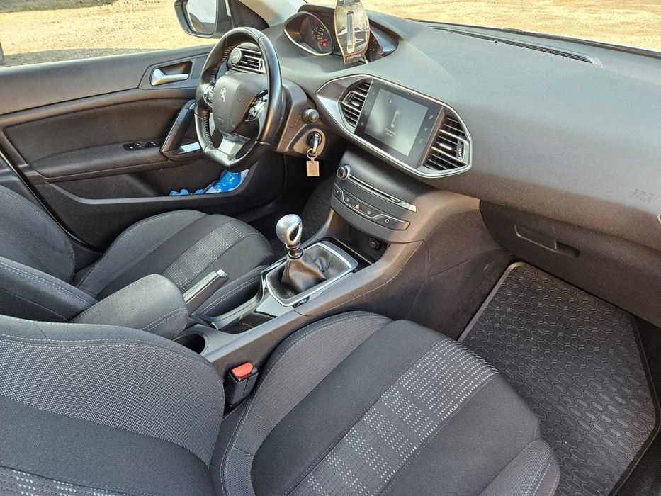 Peugeot 308 1,6 Diesel alb perlat