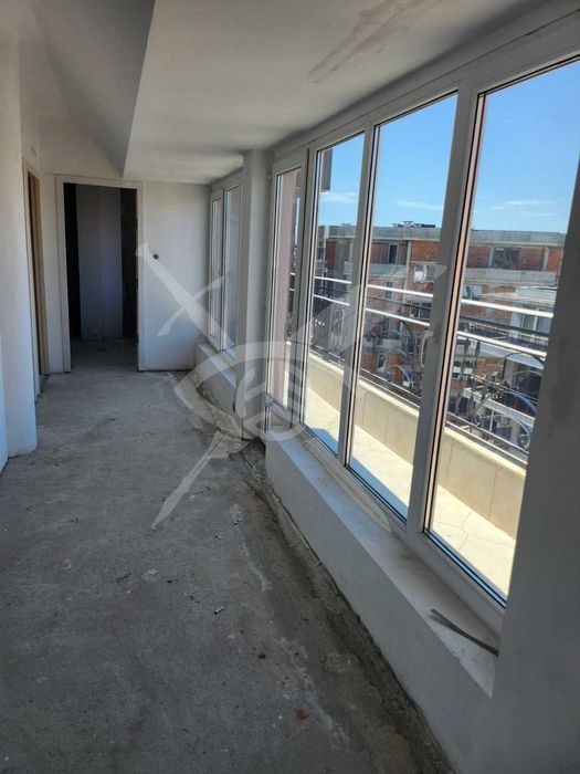 Продава се Многостаен апартамент в Поморие - 200 кв.м за 1000 €/кв.м - Снимка #3