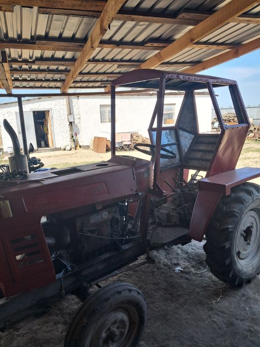 Сәлеметсіздер ме.Трактор сатылады