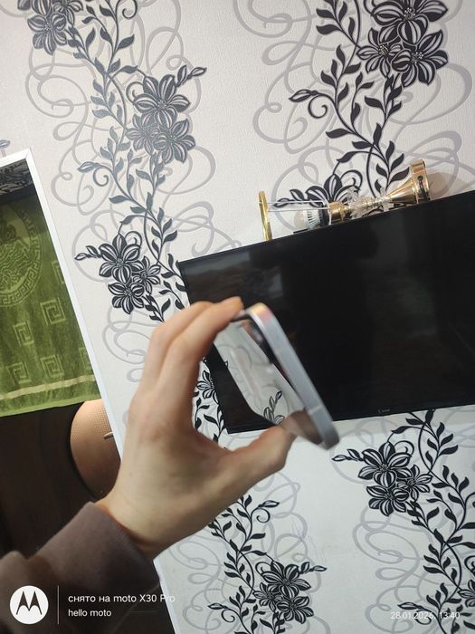 Poco F7  12/512 sotiladi