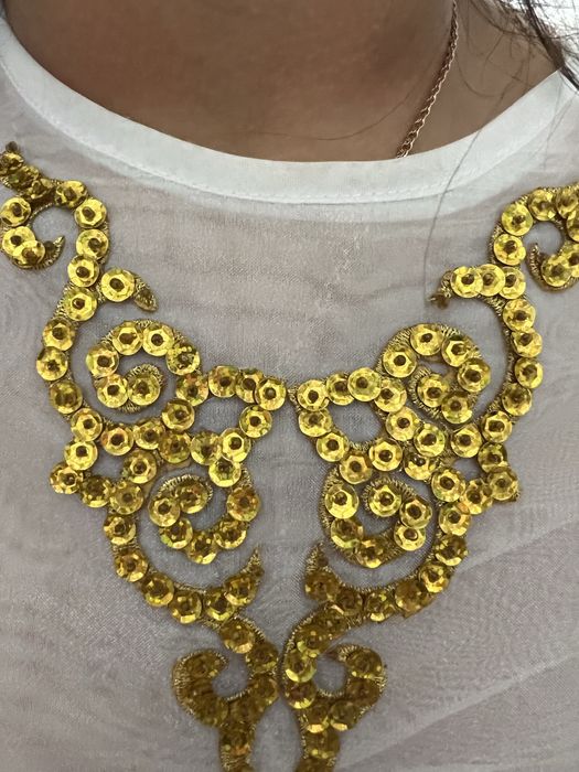 Продам национальный костюм для девочки