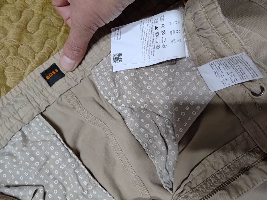 Pantaloni Hugo Boss