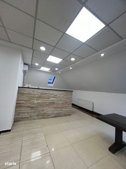 Spatiu comercial - ultracentral + P