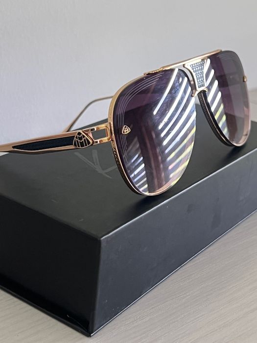 Слънчеви очила  Златисти