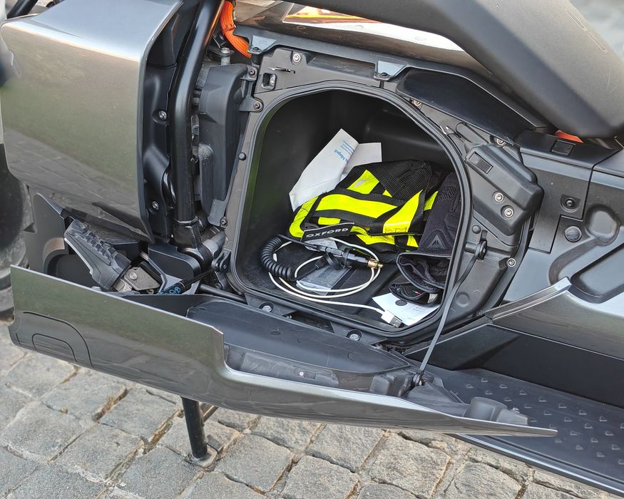 BMW CE 04 full cu opțiuni extra TVA INCLUSĂ