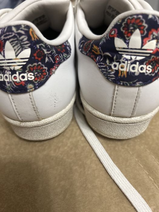 Adidas кроссовки оригинал 36,5 -37 размер