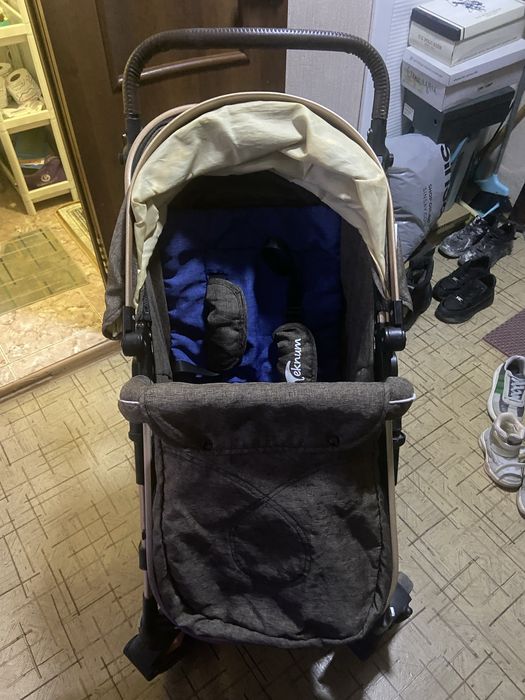 Продам коляску..