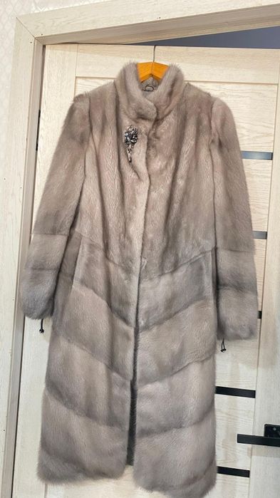 Женская  одежда.