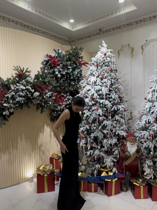 Продам платье lichi