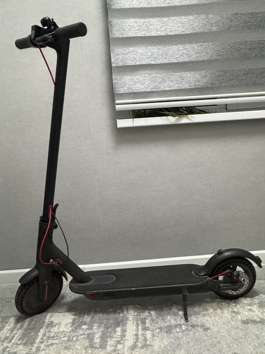 Продам электросамокат