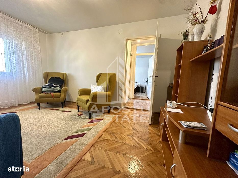 Apartament cu 3 camere, etajul 2, zona Girocului, Timisoara