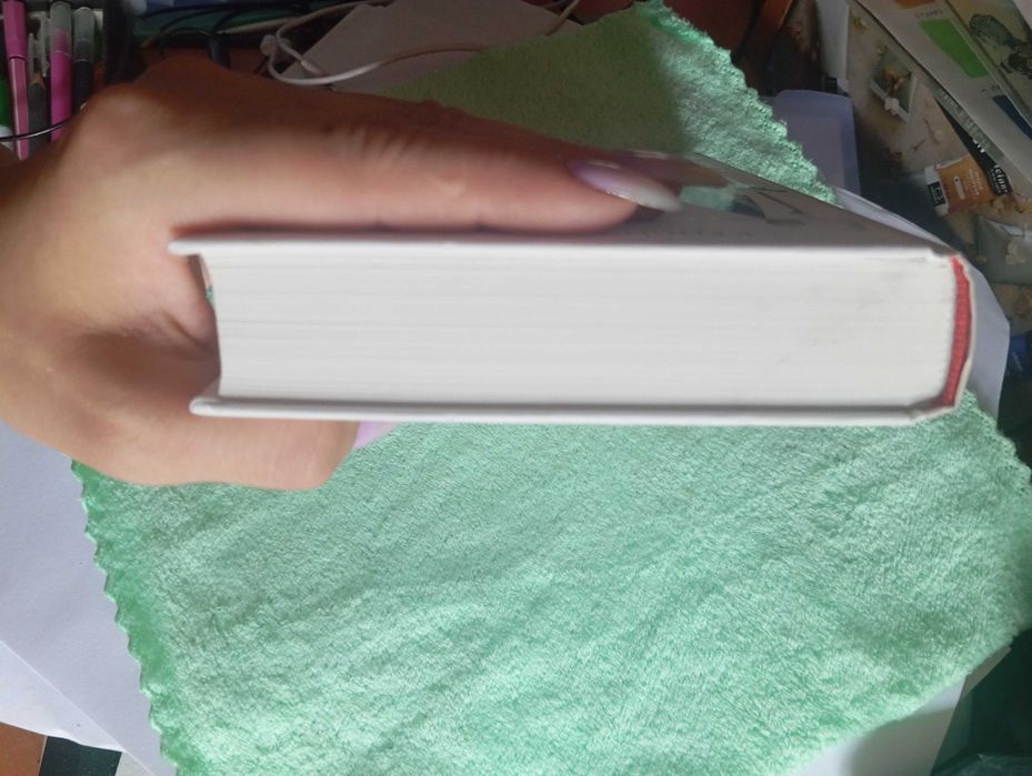 Красный, белый и королевский синий