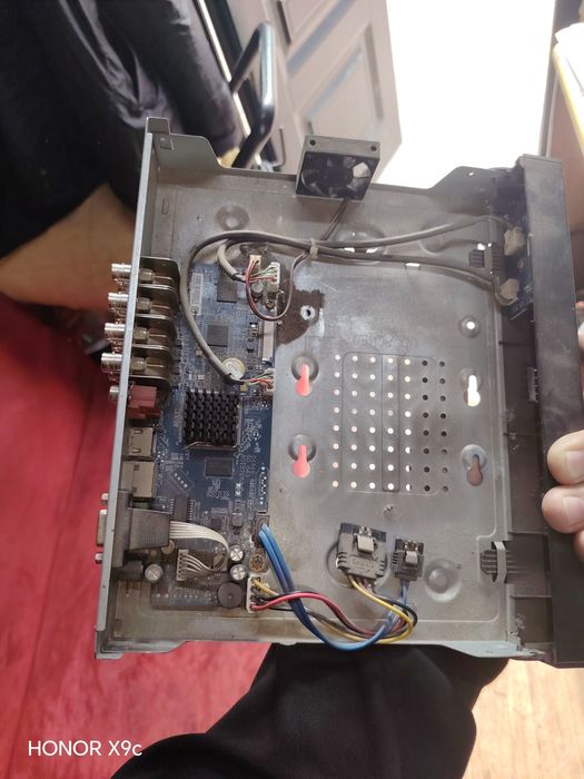 Продам видеорегистратор Dahua