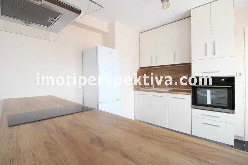 Продава се Тристаен апартамент в Пловдив, Кючук Париж - 100 кв.м за 1449 €/кв.м - Снимка #7