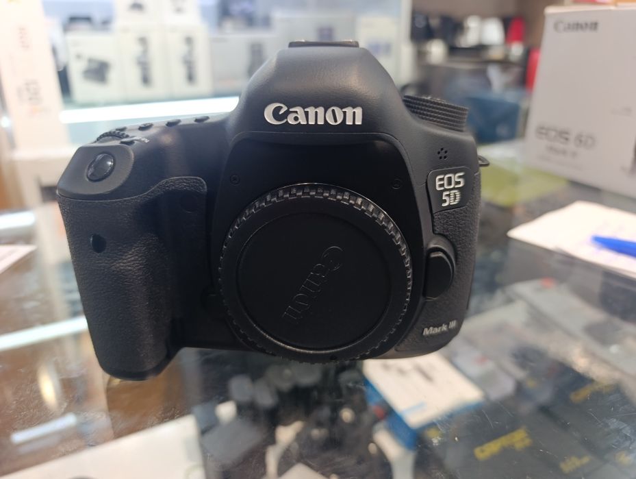 Canon EOS 5D mark lll