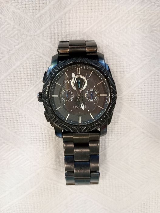 Fossil FS4487 мъжки часовник с хронограф 
С метална верижка за средна ръка.
Цена 60 евро