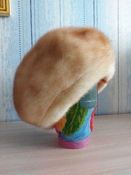 Новый норковый берет.