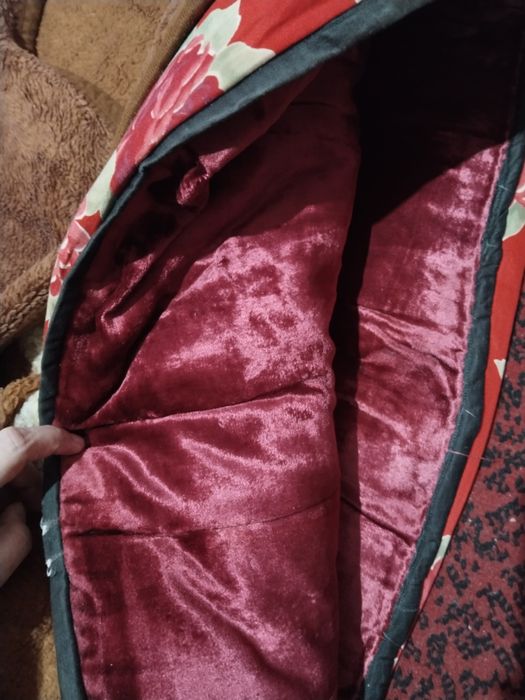 Ko'rpa va   Korpacha  sotiladi