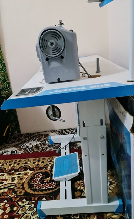 Шваейная машина Jack f5