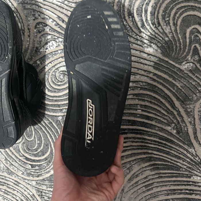Jordan 3 black cat
