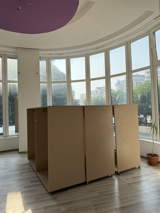 Dulap monstre perdele