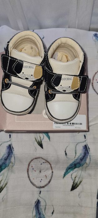 Обувки и буйки Майорал и Жеко 18,19 номера