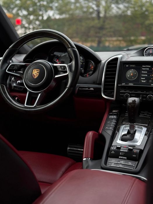 Porsche Cayenne GTS