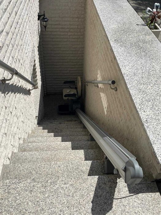 Lift pentru persoane cu dizabilitati