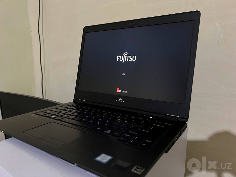 Fujitsu Lifebook U748
