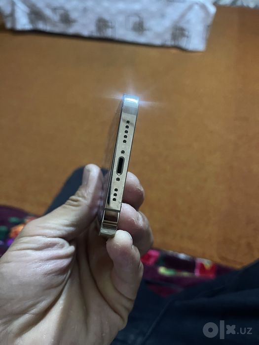 Iphone 13 pro soatiladi