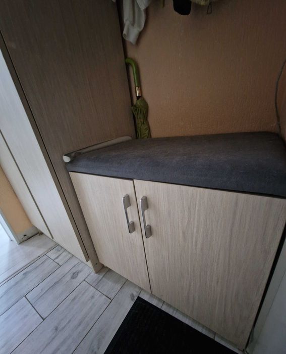 Продам шкаф б/у в прихожую