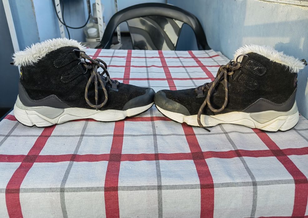 Зимни обувки/Боти/Апрески Willard Cinamon