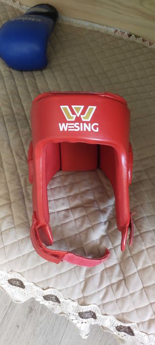 Продаю шлем вессинг для бокса