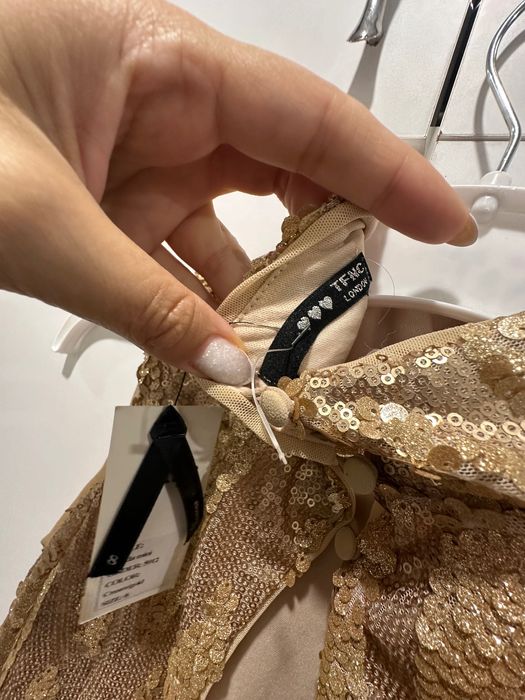 Дамска къса рокля с пайети