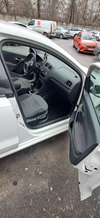 Vand masina WV Polo 2011 - 3700 euro