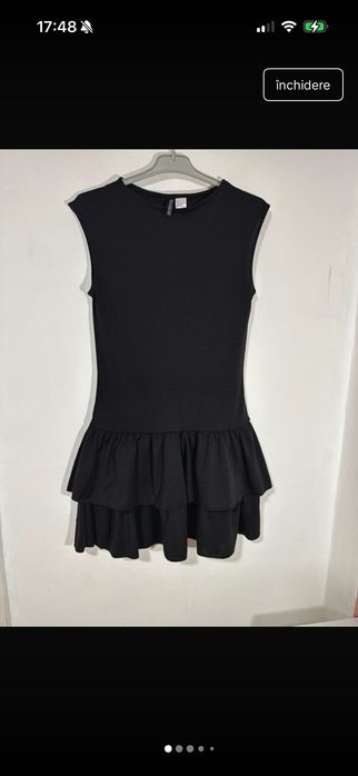 Rochie neagră elegantă cu volane, H&M, S
