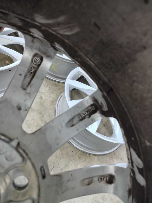 4бр.Алуминиеви джанти 17ки за VW 5x112 7j et49