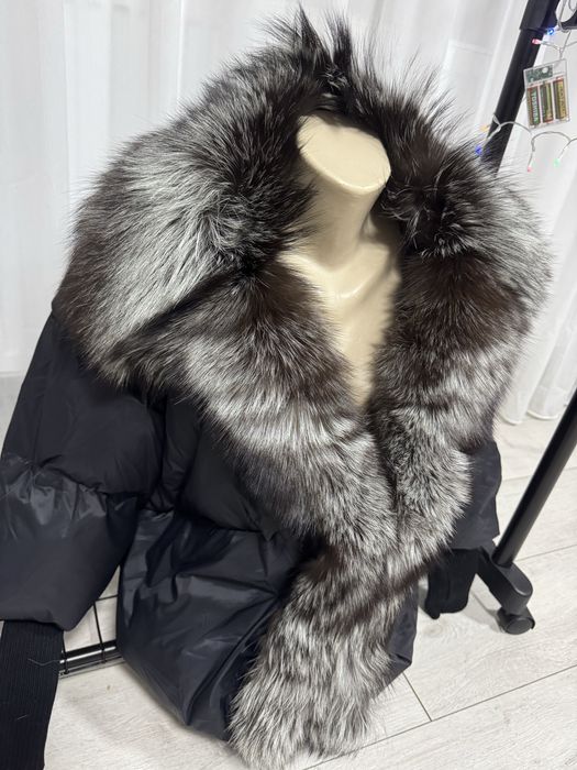 Geaca cu blana de vulpe naturala